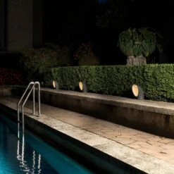 Artemide Piroscafo LED-Sockelleuchte IP65, Grau -Bestes Beleuchtungs Geschäft 1060682 2