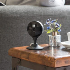 Yale Wi-Fi Innenkamera, Full HD -Bestes Beleuchtungs Geschäft 1079001 2