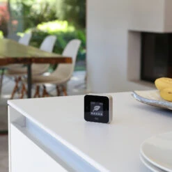 Eve Room Raumklima- Und Luftqualitäts-Monitor -Bestes Beleuchtungs Geschäft 2029031 2