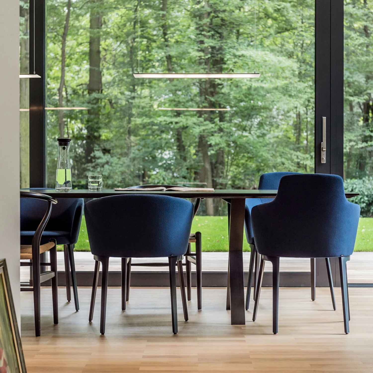 Schwarze OLED-Hängeleuchte OMLED One S5 2 Schwarze OLED-Hängeleuchte OMLED One S5 – Bild 2