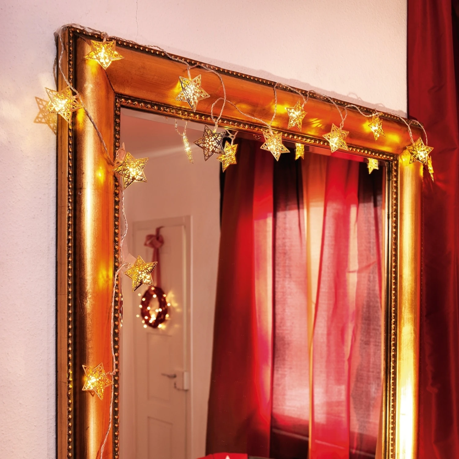 16-flammige LED-Lichterkette Mit Goldenen Sternen 2 16-flammige LED-Lichterkette Mit Goldenen Sternen – Bild 2