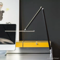 Nimbus Roxxane Office LED-Tischleuchte 940 Schwarz