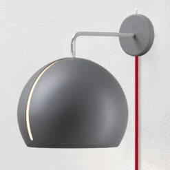 Nyta Tilt Globe Wall Wandlampe Kabel Rot, Grau