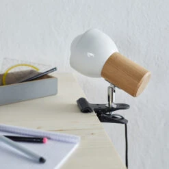 Kleine Klemmleuchte Clampspots Mit Eichenholz -Bestes Beleuchtungs Geschäft 8574397 2