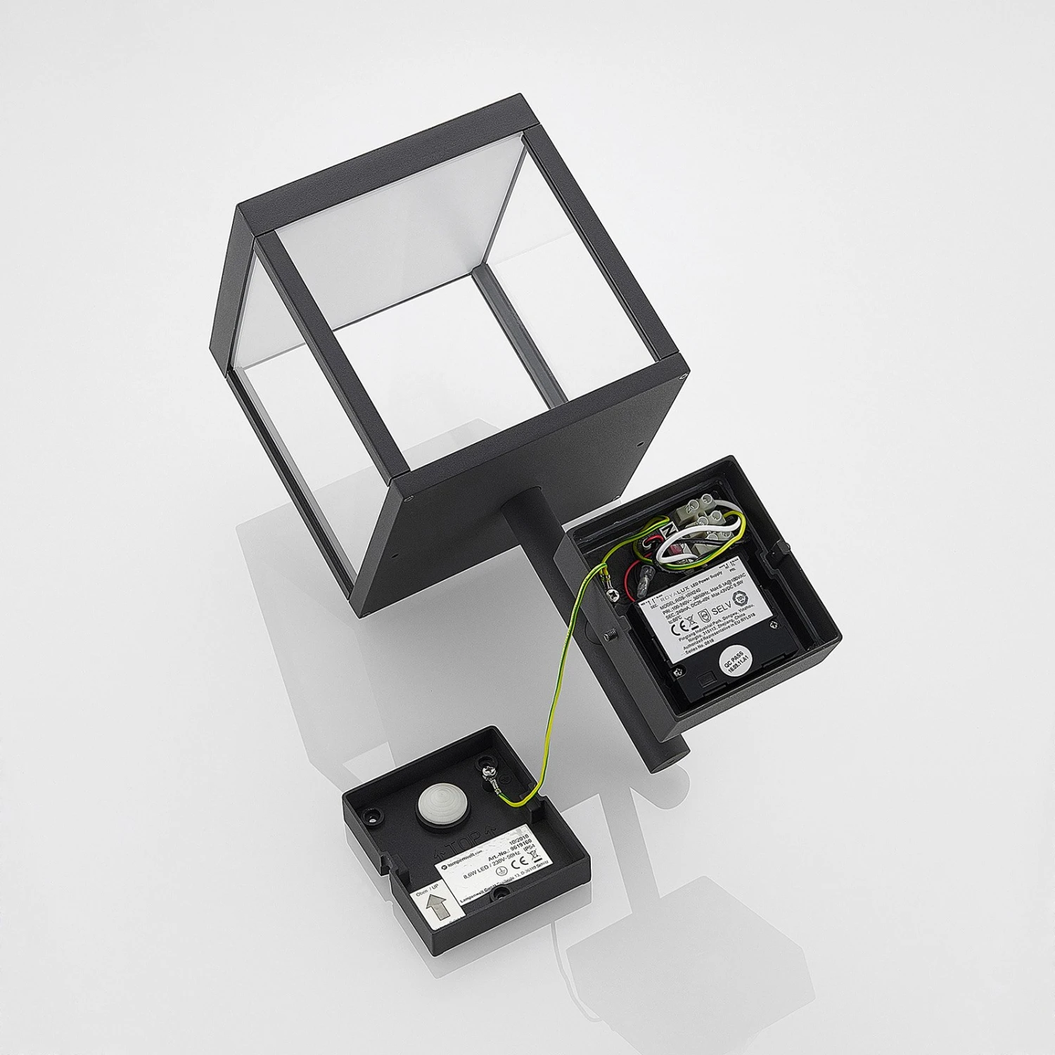 Lucande LED-Außenwandleuchte Cube, Graphit, Mit Sensor 9 Lucande LED-Außenwandleuchte Cube, Graphit, Mit Sensor – Bild 9