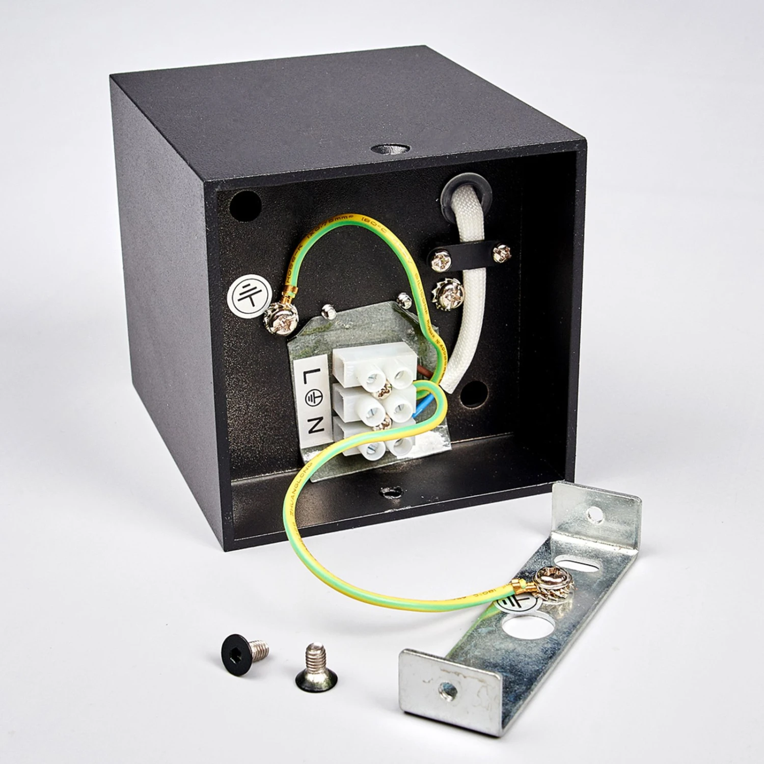 Carson - Aufbau-Deckenspot In Schwarz 7 Carson - Aufbau-Deckenspot In Schwarz – Bild 7