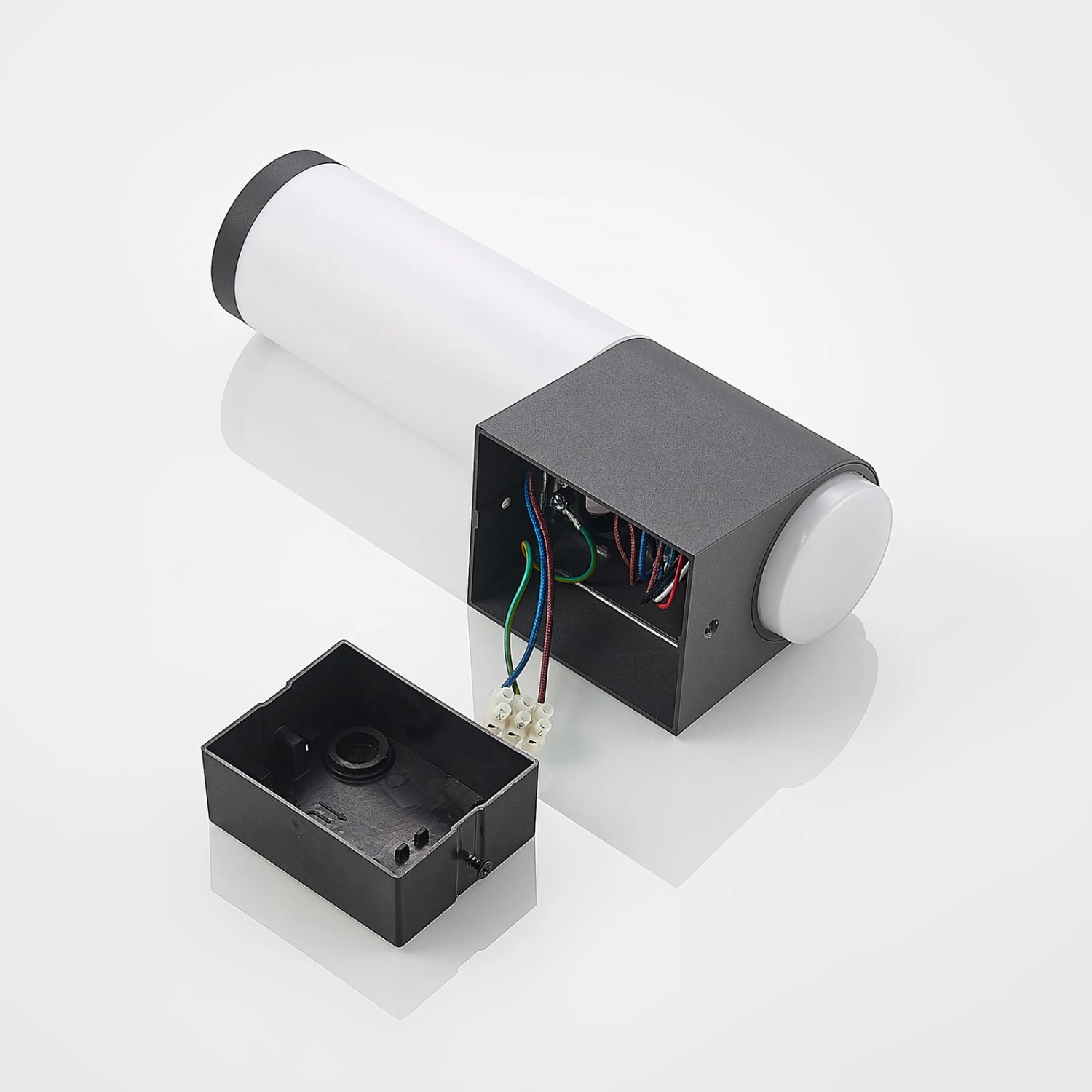 Lindby Okari Außenwandleuchte Mit Sensor, Gerade 9 Lindby Okari Außenwandleuchte Mit Sensor, Gerade – Bild 9