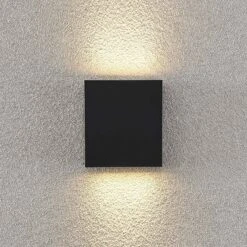Lindby Ugar LED-Außenwandleuchte, 13 Cm Up/down 13 Lindby Ugar LED-Außenwandleuchte, 13 Cm Up/down -Bestes Beleuchtungs Geschäft 9949062 4